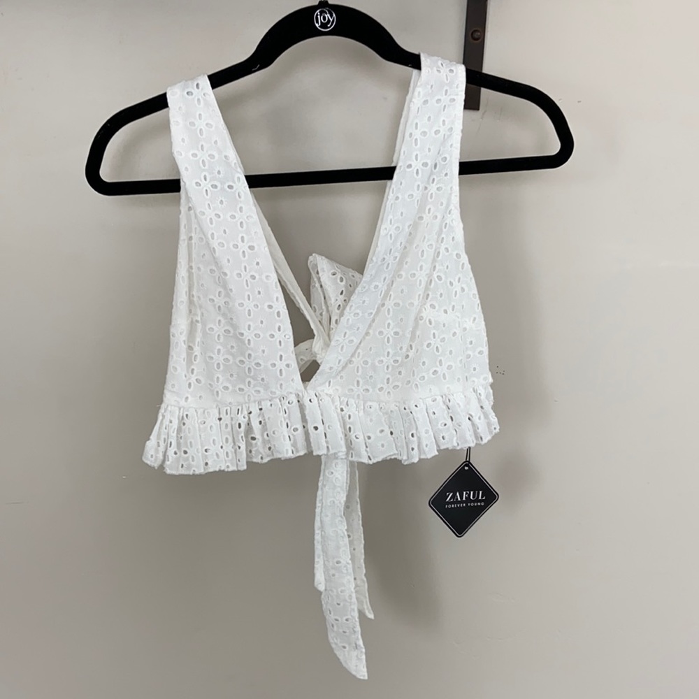 White crop top